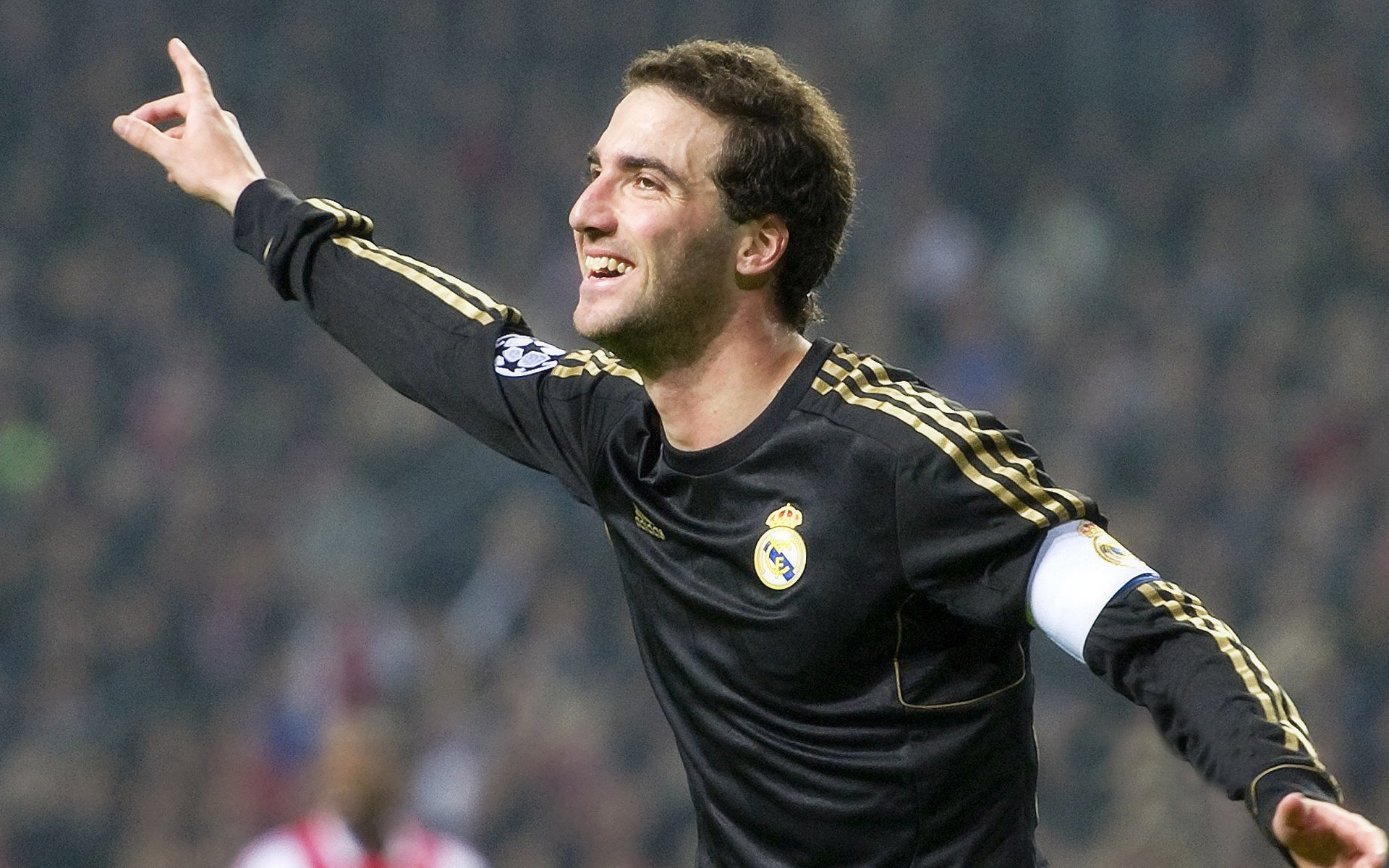 切尔西陷入两难:科尔·帕尔默伤情严重,手术成关键选择,科尔 切尔西