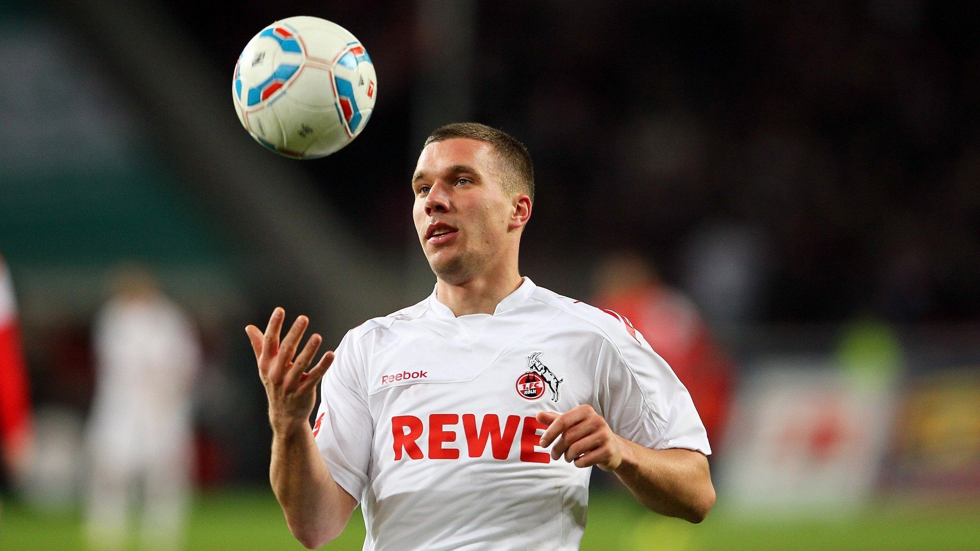 Jiu You-埃韦顿·里贝罗传射建功，掌控节奏，埃弗顿里贝罗号码